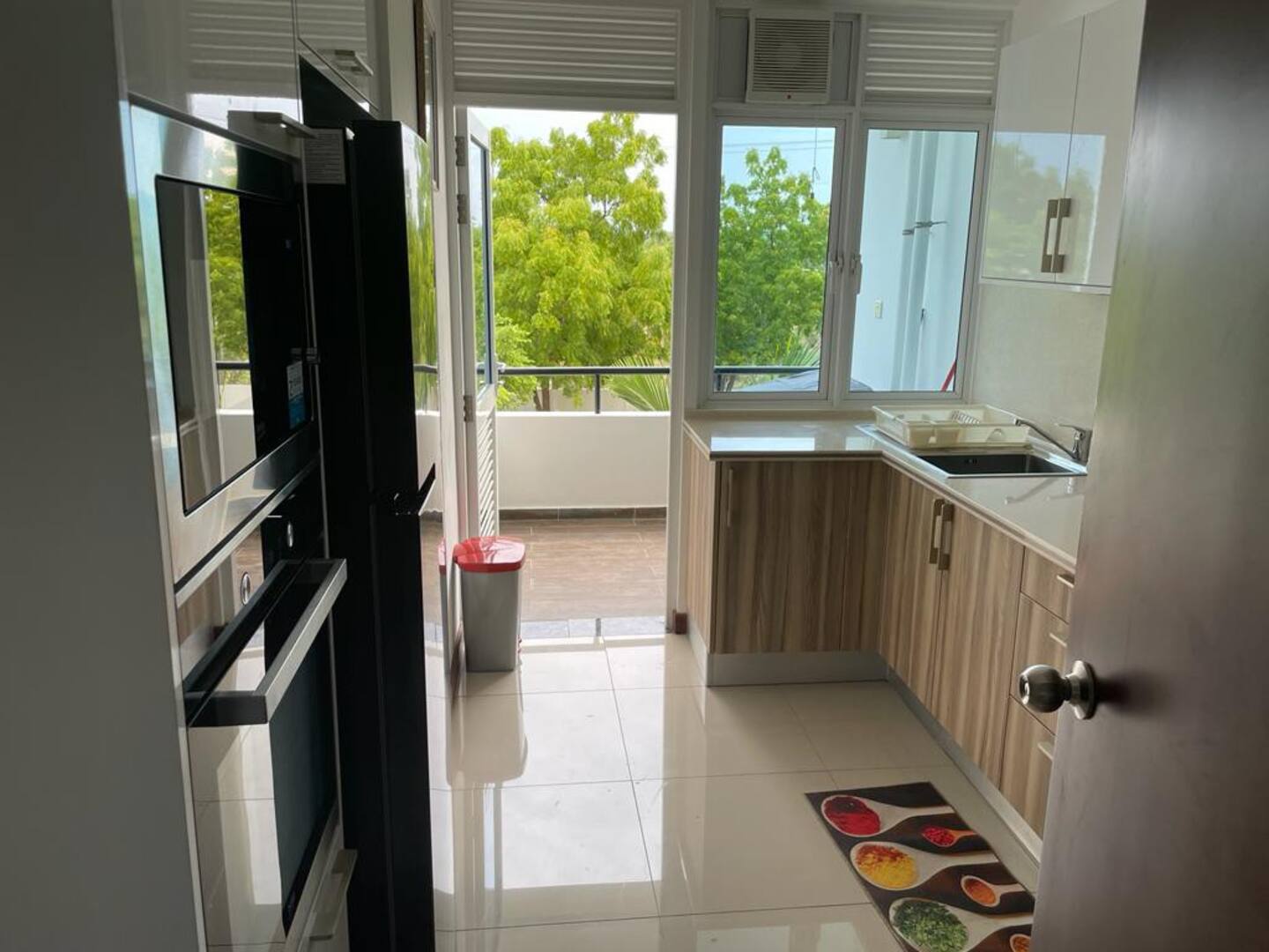 Beach Bliss - Kitchen 1