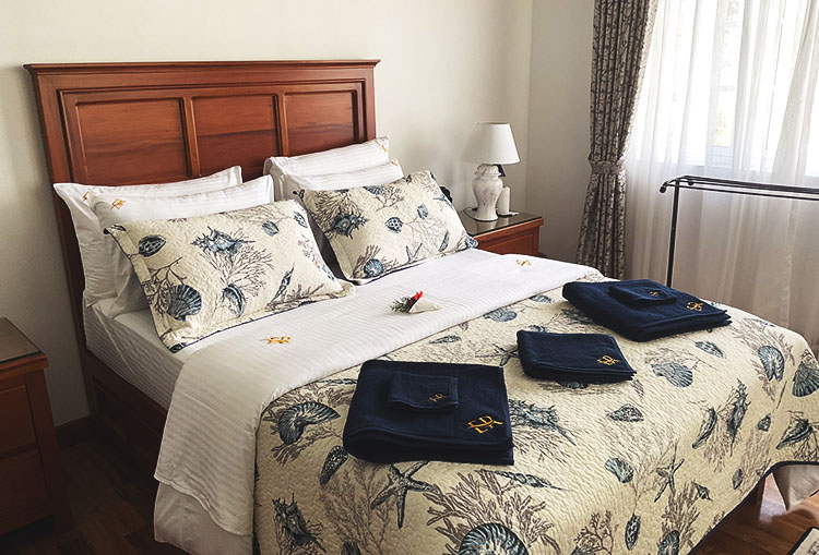 Hill Haven - Bedroom 1 1