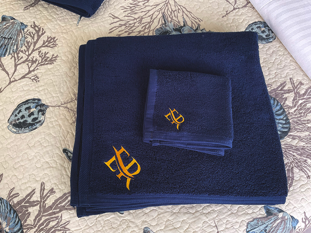 Hill Haven - Bedroom 1 3